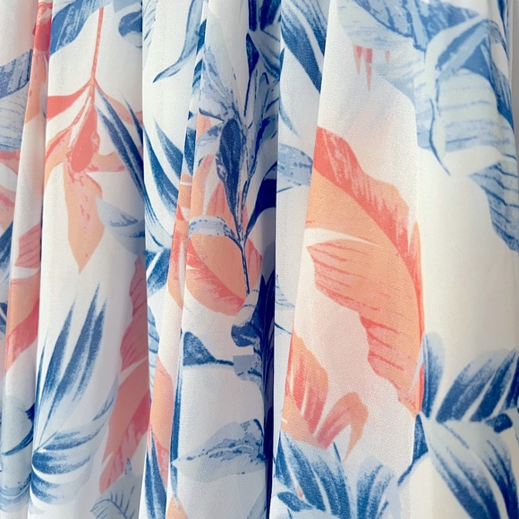 Flying Tomato Dress- Ivory. Size small - Picture 4 of 5